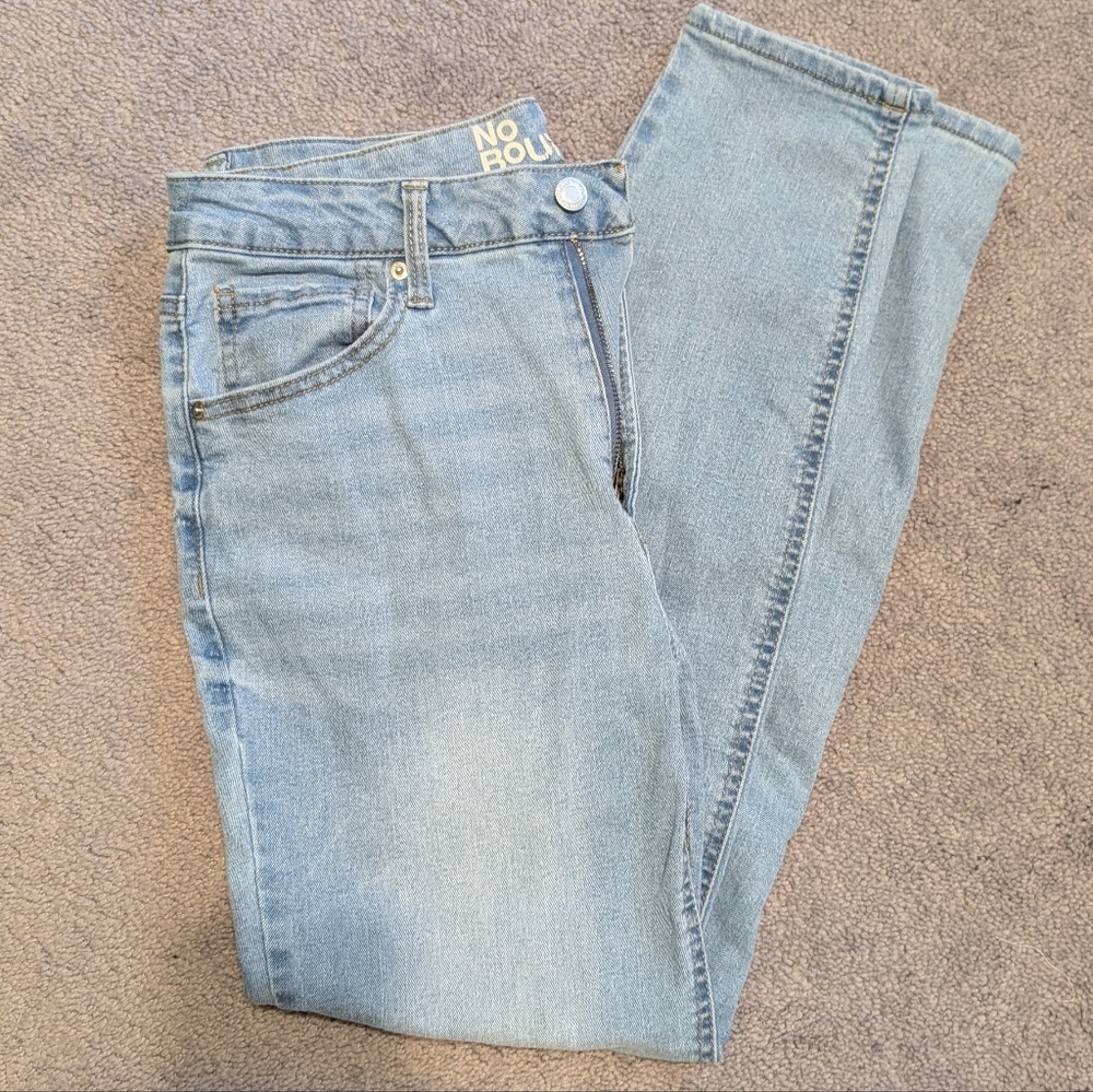 No Boundaries Light Blue Jeans